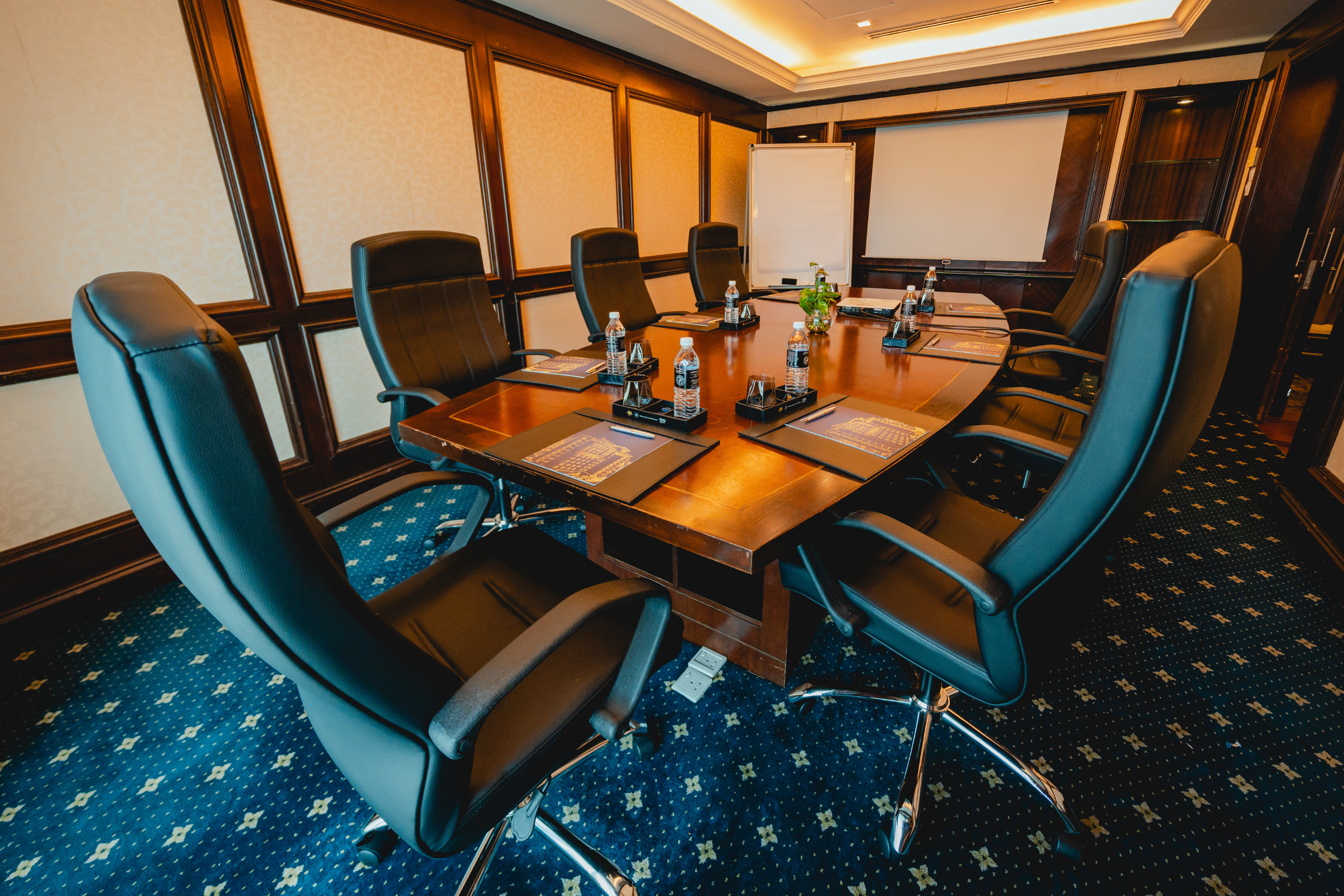 Executive Boardroom (1) Boardrooms in Kuala Lumpur